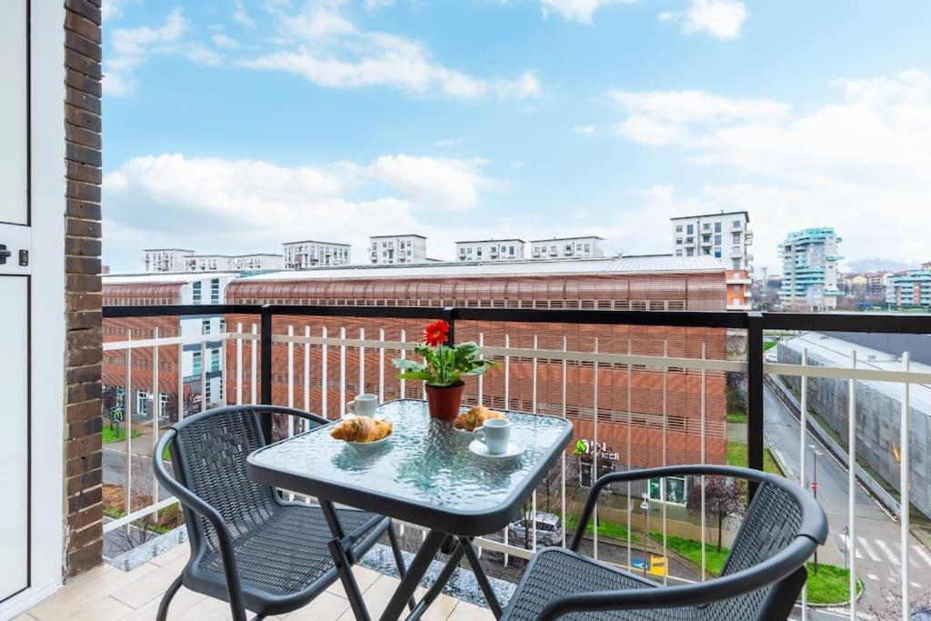 Apartment Turindora Luaran gambar
